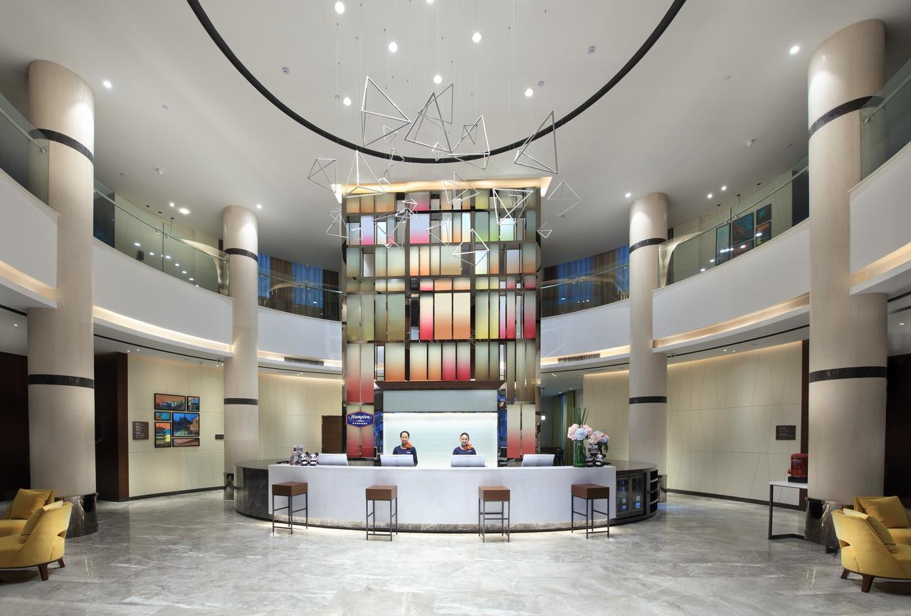 Hampton By Hilton Wuhan Tianhe Airport East ภายนอก รูปภาพ