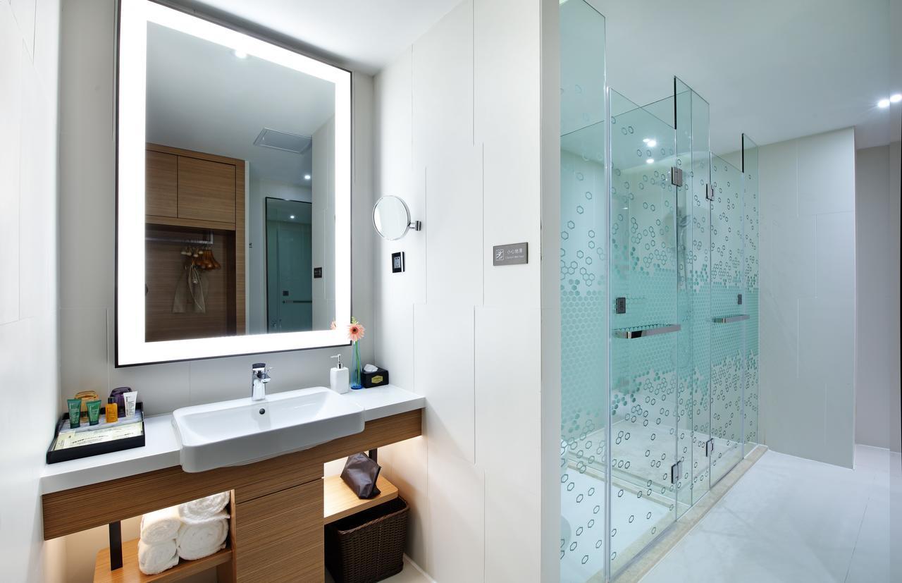 Hampton By Hilton Wuhan Tianhe Airport East ภายนอก รูปภาพ
